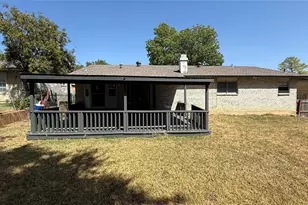 910 Shenandoah Dr, Arlington, TX 76014 - Photo 16