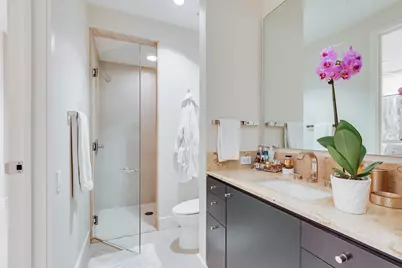 2408 Victory Park Lane #1233, Dallas, TX 75219 - Photo 10