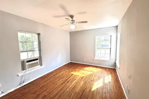 1415 Abelia St, Irving, TX 75061 - Photo 10