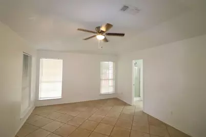 6100 Harwood Crossing Drive, Arlington, TX 76018 - Photo 18