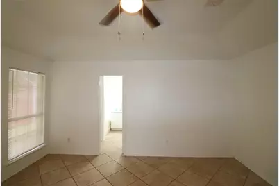 6100 Harwood Crossing Drive, Arlington, TX 76018 - Photo 16