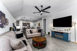 9921 Mescalbean Blvd, Fort Worth, TX 76036 - Photo 8