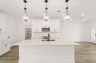 2501 Lost Maples Ln, Dallas, TX 75228 - Photo 6