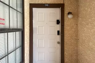 1745 Crest Grove Dr, Arlington, TX 76012 - Photo 2