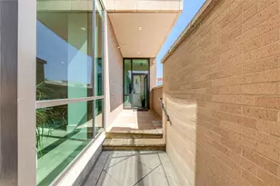5656 N Central Expy, Dallas, TX 75206 - Photo 2