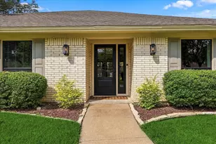 5104 Blue Sage Rd, Fort Worth, TX 76132 - Photo 2