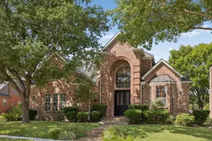 1106 Hills Creek Dr, McKinney, TX 75072 - Photo 2