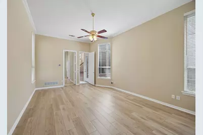 1106 Hills Creek Drive, McKinney, TX 75072 - Photo 20