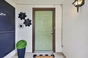 6506 Blackberry Dr, Arlington, TX 76016 - Photo 2