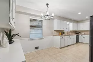 7066 Arboreal Dr, Dallas, TX 75231 - Photo 12