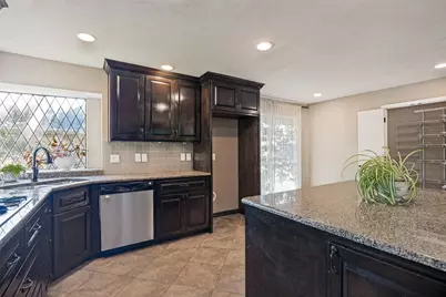 2504 Evans Drive, Plano, TX 75075 - Photo 14