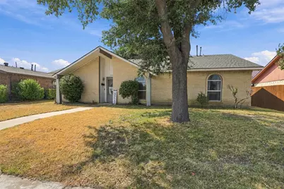 1444 Applegate Drive, Lewisville, TX 75067 - Photo 2