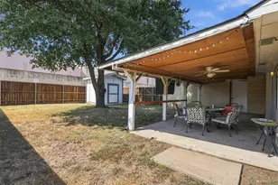 1444 Applegate Dr, Lewisville, TX 75067 - Photo 22