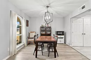 1444 Applegate Dr, Lewisville, TX 75067 - Photo 12
