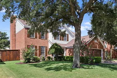 4419 W Wescott Drive, Grand Prairie, TX 75052 - Photo 2