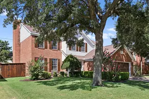 4419 W Wescott Dr, Grand Prairie, TX 75052 - Photo 2