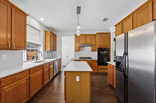 4419 W Wescott Dr, Grand Prairie, TX 75052 - Photo 10