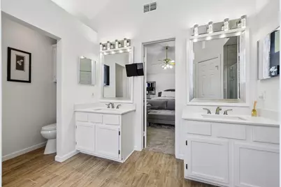 4419 W Wescott Drive, Grand Prairie, TX 75052 - Photo 22
