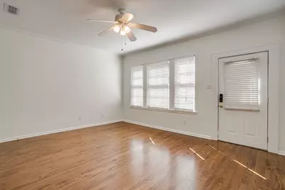 1622 Mistletoe Boulevard, Fort Worth, TX 76104 - Photo 6