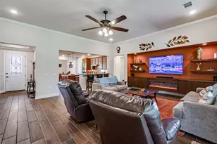 12509 Lockhart Dr, Denton, TX 76207 - Photo 8