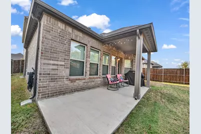 9137 Rock Nettle Drive, Fort Worth, TX 76131 - Photo 32