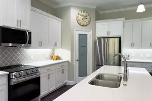 214 Colt Dr, Lake Kiowa, TX 76240 - Photo 10