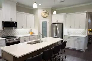 214 Colt Dr, Lake Kiowa, TX 76240 - Photo 8