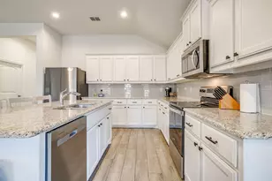 5828 Utopia Dr, Fort Worth, TX 76179 - Photo 8