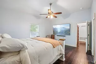1414 Record Crossing Rd, Dallas, TX 75235 - Photo 10