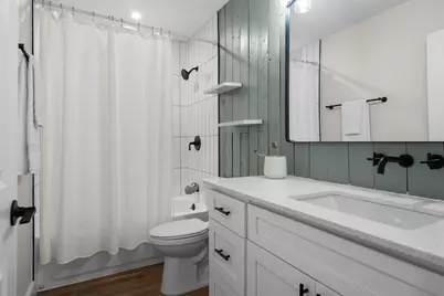 805 NW 14th Street, Grand Prairie, TX 75050 - Photo 20