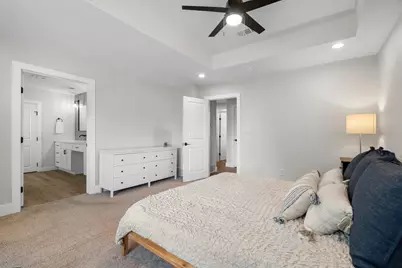 805 NW 14th Street, Grand Prairie, TX 75050 - Photo 16