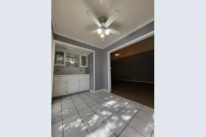 305 Trinidad Drive, Grand Prairie, TX 75052 - Photo 16