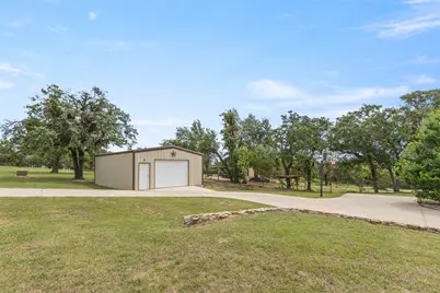 108 Oak Creek Drive, Springtown, TX 76082 - Photo 20