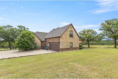 108 Oak Creek Drive, Springtown, TX 76082 - Photo 4
