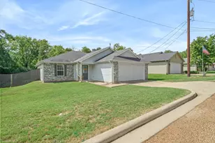 541 Foster, Canton, TX 75103 - Photo 24