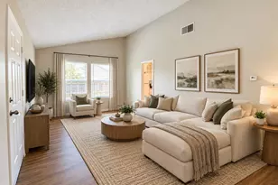 701 Victoria Dr, Euless, TX 76039 - Photo 2