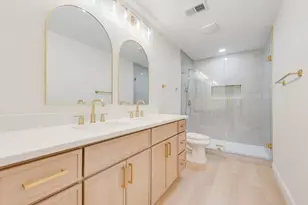 804 Brook Valley Ln, Dallas, TX 75232 - Photo 22