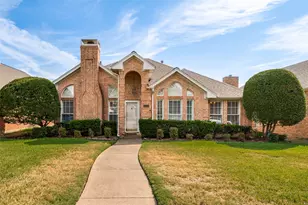 1110 Emily Ln, Carrollton, TX 75010 - Photo 2