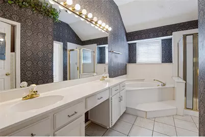 1110 Emily Lane, Carrollton, TX 75010 - Photo 20