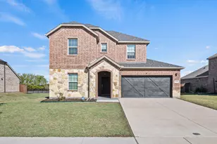1536 Estivella Dr, Little Elm, TX 75068 - Photo 2