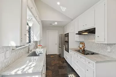 9006 Church Road, Dallas, TX 75231 - Photo 10
