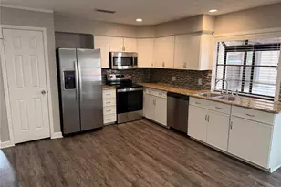 1262 Valencia Ln, Lewisville, TX 75067 - Photo 8