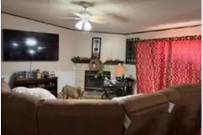105 Seminole Street, Tye, TX 79563 - Photo 24