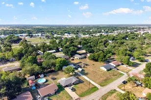708 E High St, Wills Point, TX 75169 - Photo 34