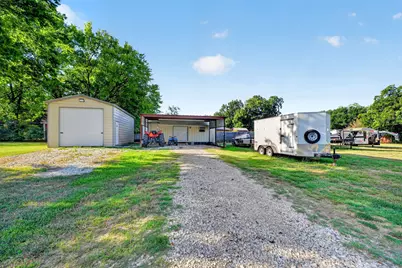 708 E High Street, Wills Point, TX 75169 - Photo 28