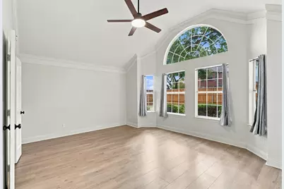 2801 Buena Vista Court, Carrollton, TX 75007 - Photo 18