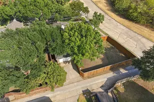 2801 Buena Vista Ct, Carrollton, TX 75007 - Photo 36