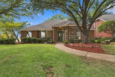 2801 Buena Vista Court, Carrollton, TX 75007 - Photo 2