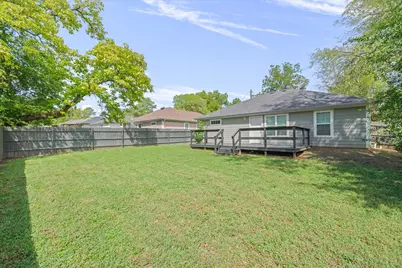 555 Foster, Canton, TX 75103 - Photo 6