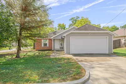 555 Foster, Canton, TX 75103 - Photo 1